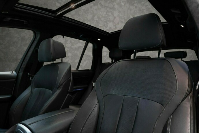 bmw-x5-elektrisitetbensin-2021-big-34