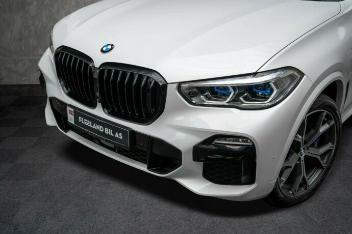 bmw-x5-elektrisitetbensin-2021-big-4
