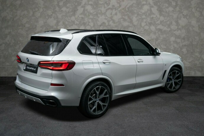 bmw-x5-elektrisitetbensin-2021-big-12