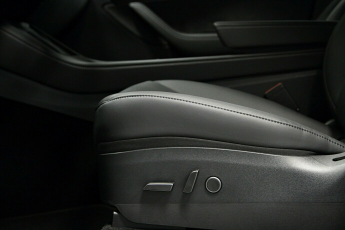 tesla-model-y-elektrisitet-2021-big-8