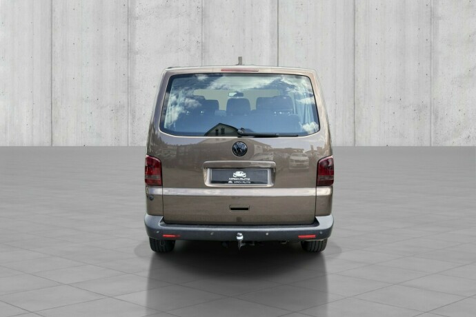 volkswagen-caravelle-diesel-2011-big-4