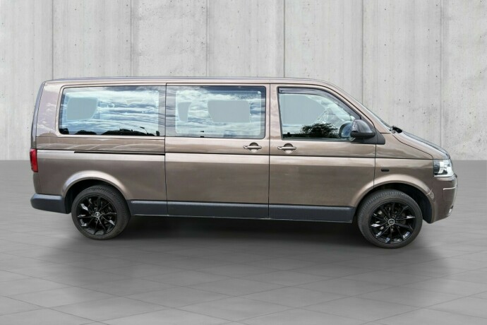 volkswagen-caravelle-diesel-2011-big-6