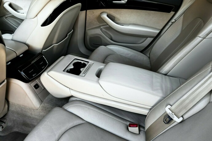 audi-a8-diesel-2014-big-42