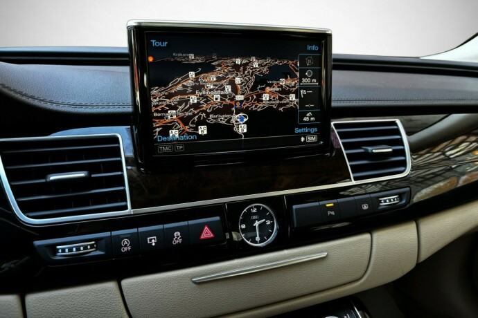 audi-a8-diesel-2014-big-36