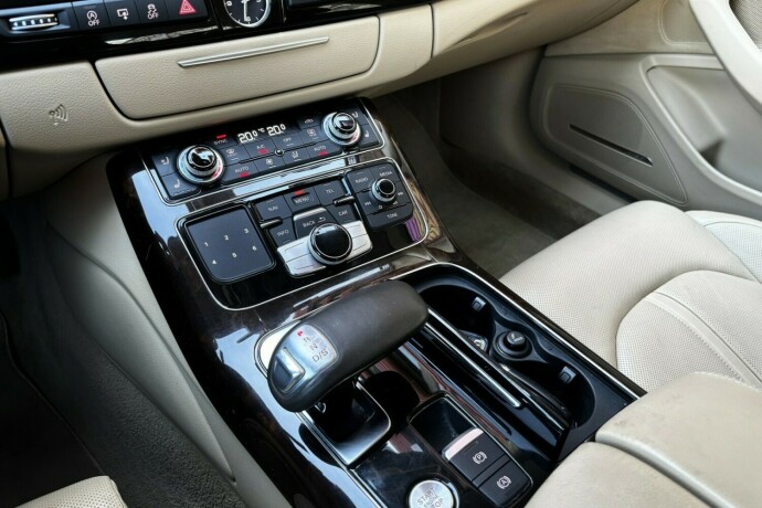 audi-a8-diesel-2014-big-26