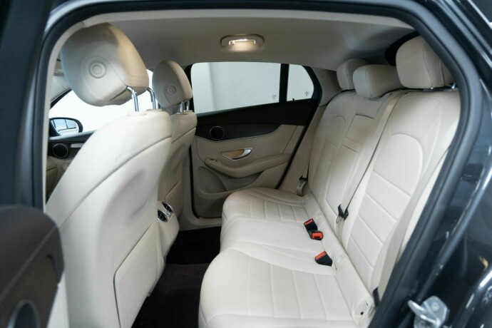 mercedes-benz-glc-plug-in-diesel-2021-big-7