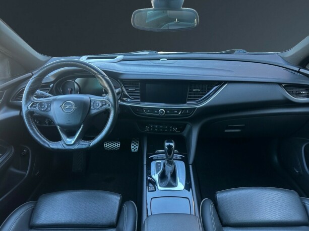opel-insignia-bensin-2018-big-11