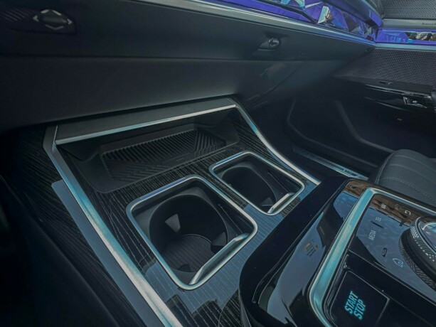 bmw-i7-elektrisitet-2023-big-25