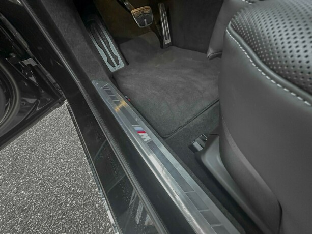 bmw-i7-elektrisitet-2023-big-13