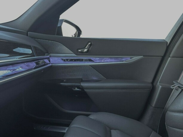 bmw-i7-elektrisitet-2023-big-40