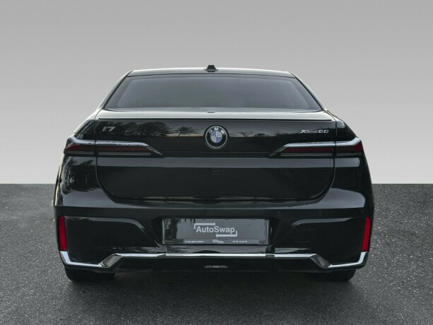 bmw-i7-elektrisitet-2023-big-10