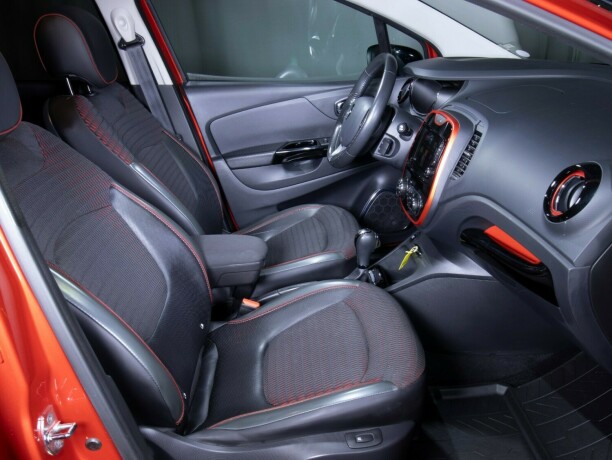 renault-captur-bensin-2016-big-42