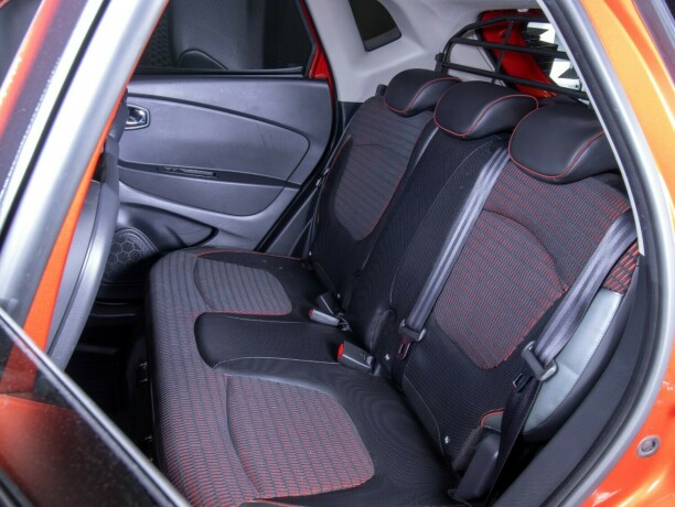 renault-captur-bensin-2016-big-39