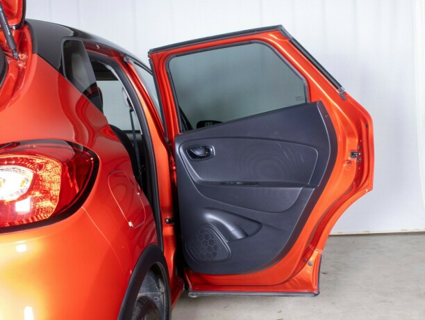 renault-captur-bensin-2016-big-13