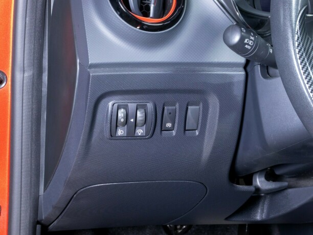 renault-captur-bensin-2016-big-20