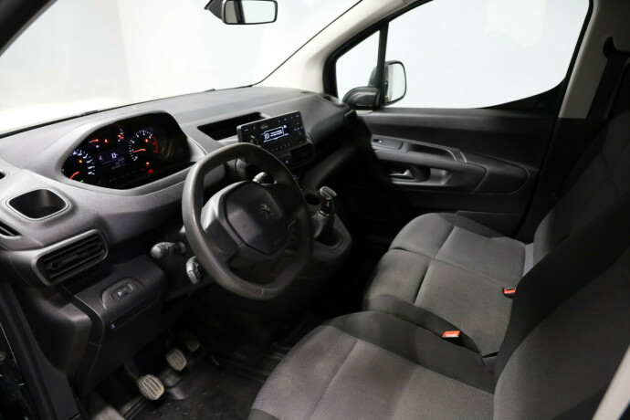 peugeot-partner-diesel-2021-big-5