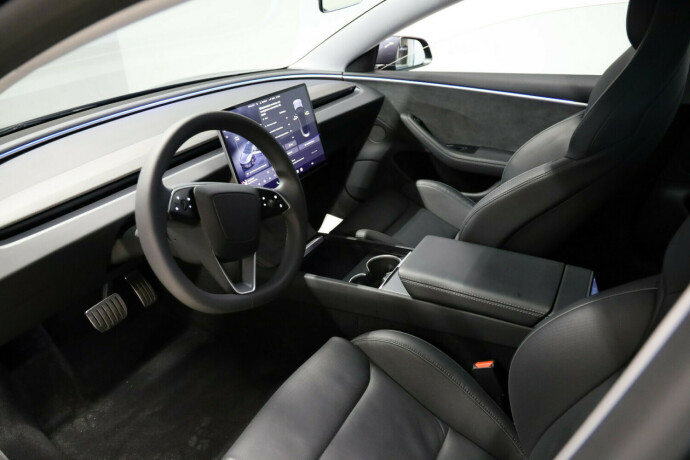 tesla-model-3-elektrisitet-2025-big-6