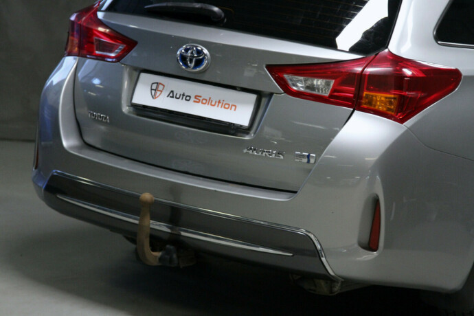 toyota-auris-bensin-2013-big-17