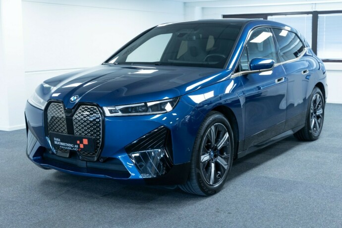 bmw-ix-elektrisitet-2022-big-0