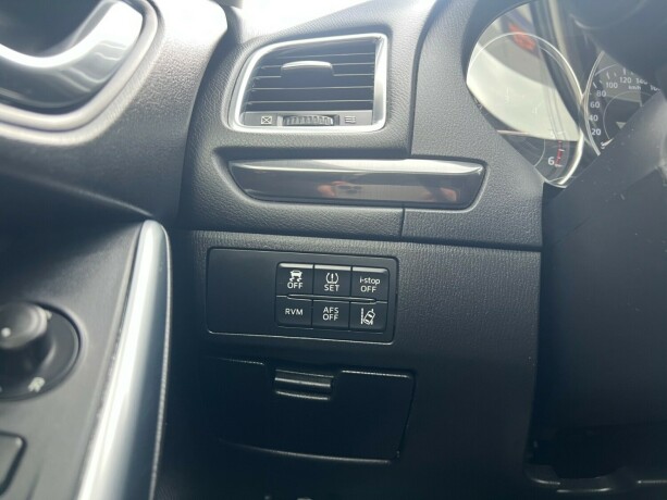 mazda-6-diesel-2013-big-23
