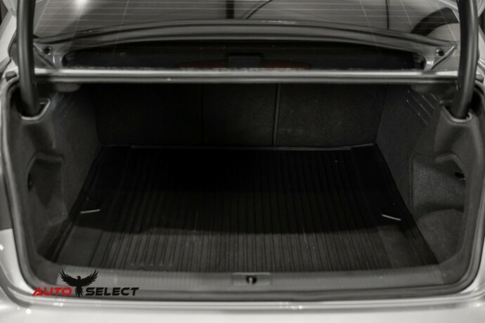 audi-a4-diesel-2015-big-9