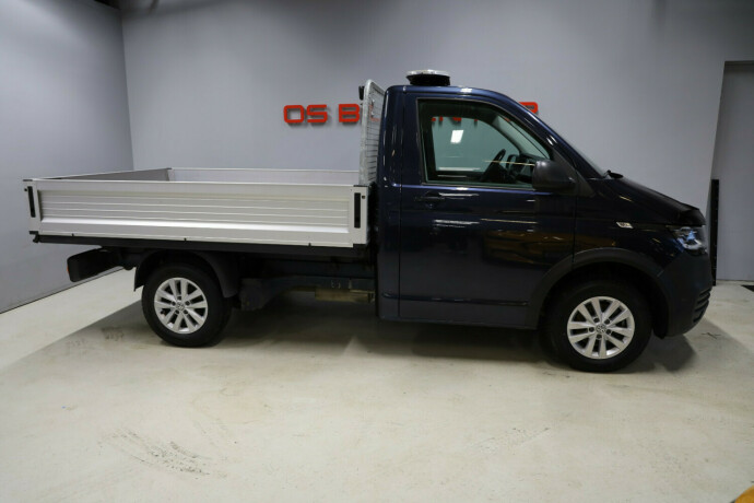 volkswagen-transporter-diesel-2021-big-2