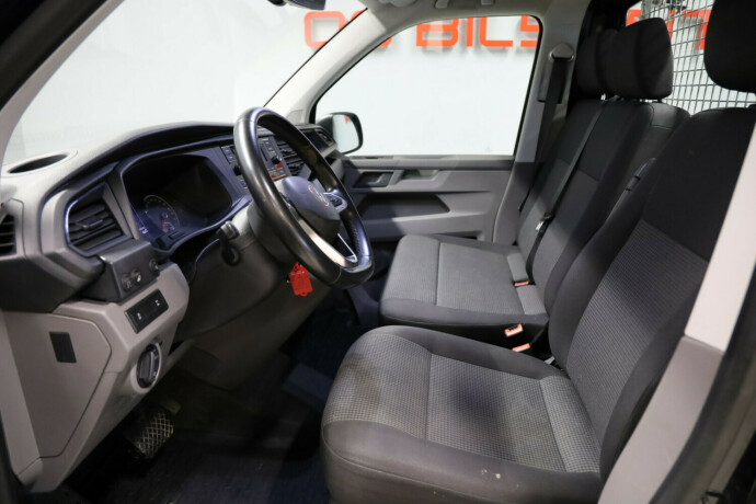 volkswagen-transporter-diesel-2021-big-7