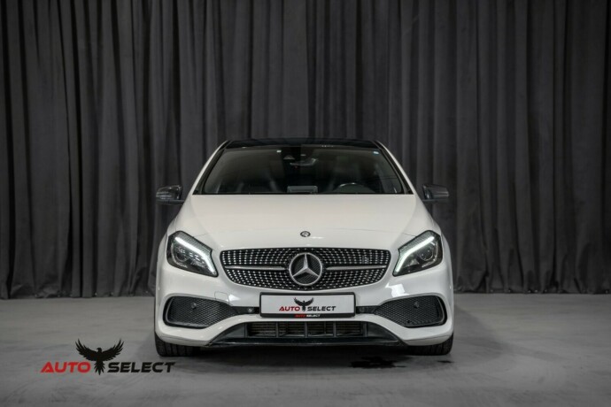 mercedes-benz-a-klasse-bensin-2015-big-4