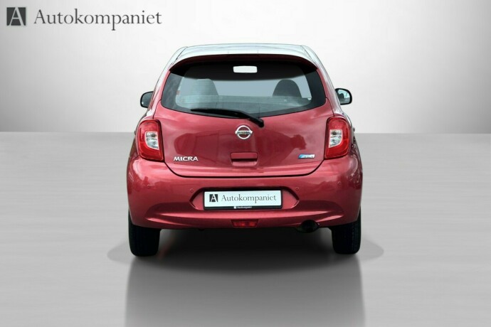 nissan-micra-bensin-2013-big-5