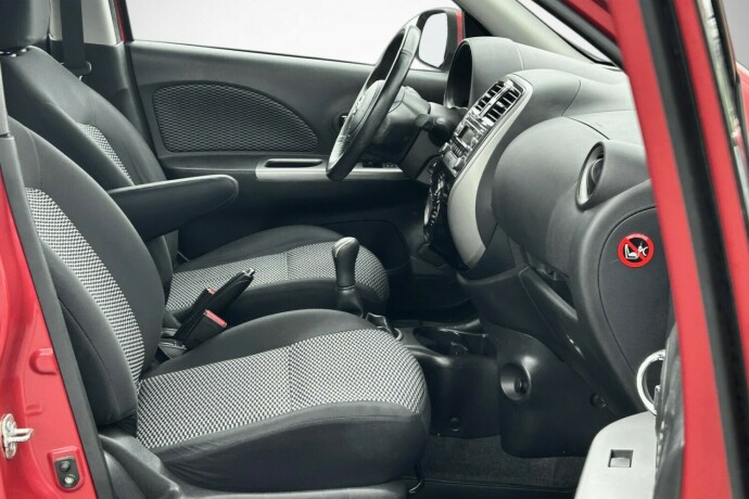 nissan-micra-bensin-2013-big-7