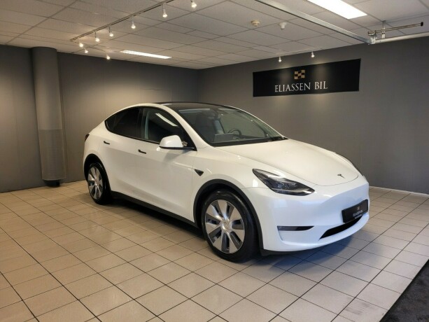 tesla-model-y-elektrisitet-2023-big-10