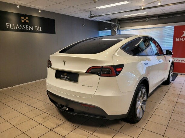 tesla-model-y-elektrisitet-2023-big-5