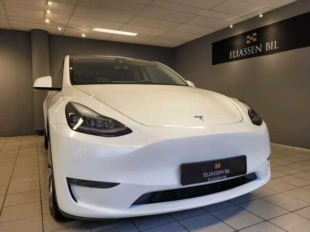 tesla-model-y-elektrisitet-2023-big-8