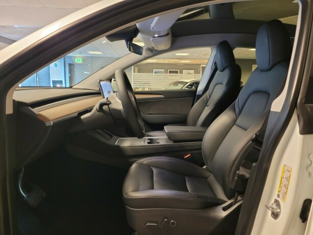 tesla-model-y-elektrisitet-2023-big-20