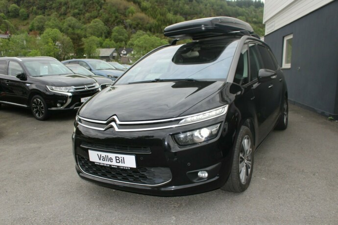 citroen-c4-picasso-diesel-2016-big-1