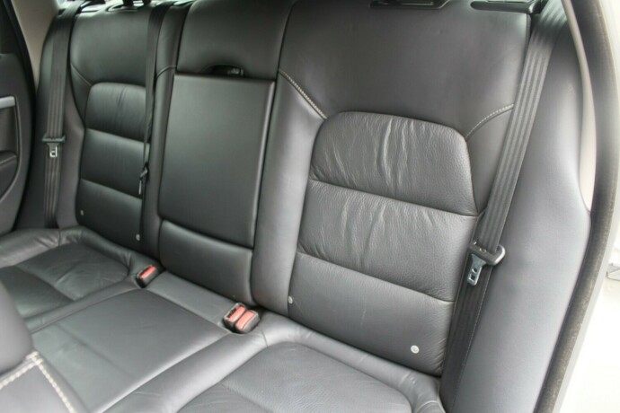 volvo-v70-diesel-2015-big-5