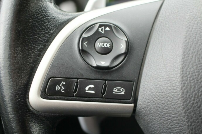 mitsubishi-outlander-elektrisitetbensin-2014-big-14