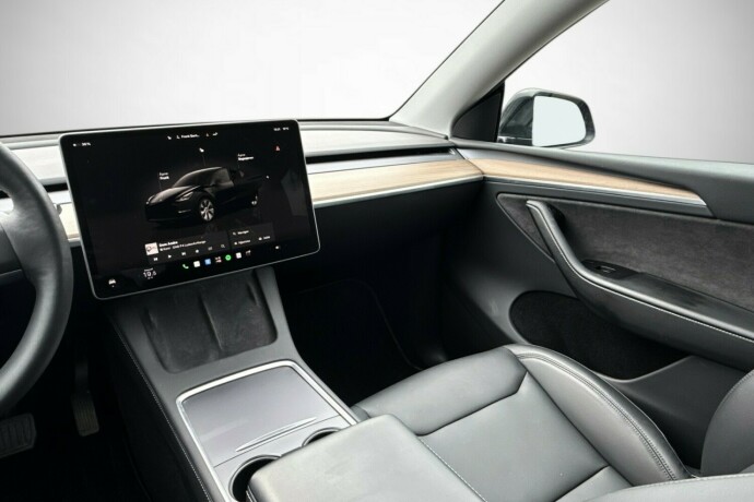 tesla-model-y-elektrisitet-2023-big-33
