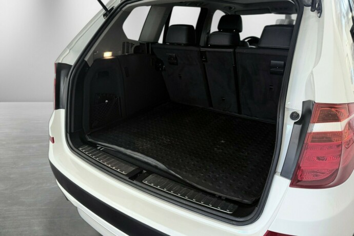 bmw-x3-diesel-2011-big-12