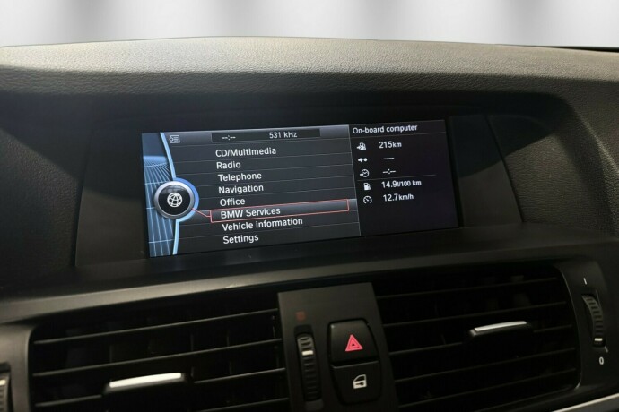 bmw-x3-diesel-2011-big-35
