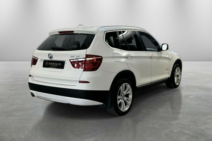 bmw-x3-diesel-2011-big-7