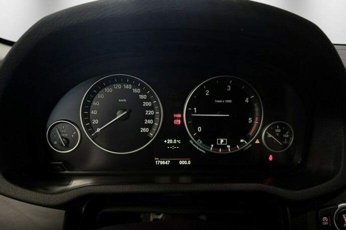 bmw-x3-diesel-2011-big-21