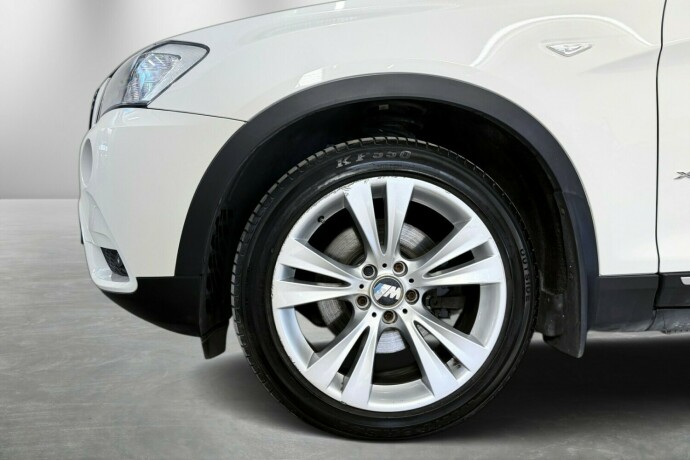 bmw-x3-diesel-2011-big-5