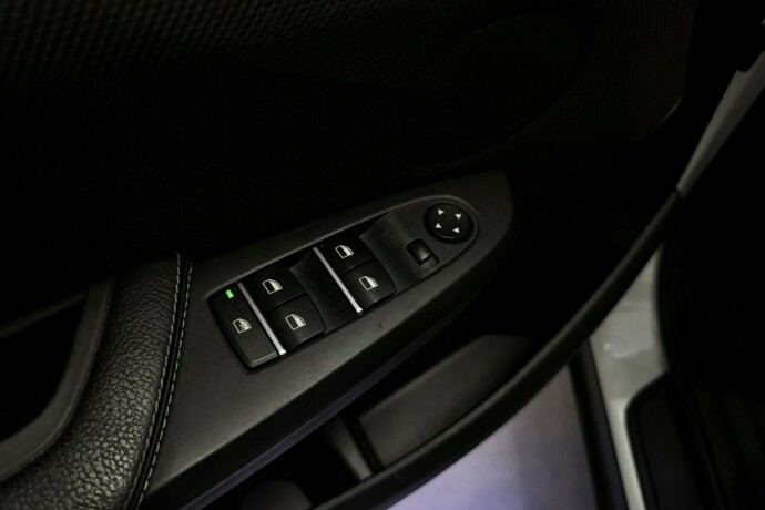 bmw-x3-diesel-2011-big-25
