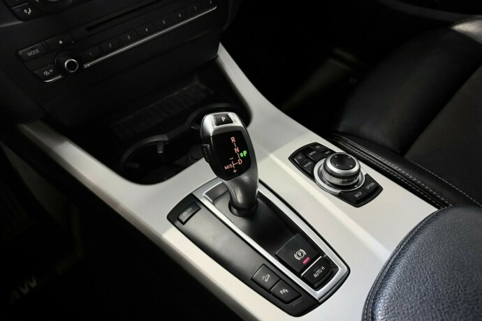 bmw-x3-diesel-2011-big-26