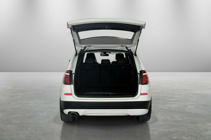 bmw-x3-diesel-2011-big-11