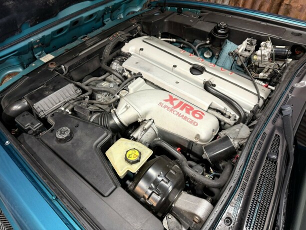 jaguar-xjr-bensin-1994-big-46