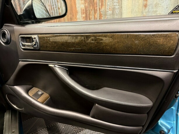 jaguar-xjr-bensin-1994-big-34
