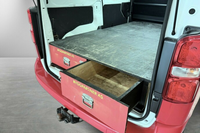 toyota-proace-diesel-2022-big-14