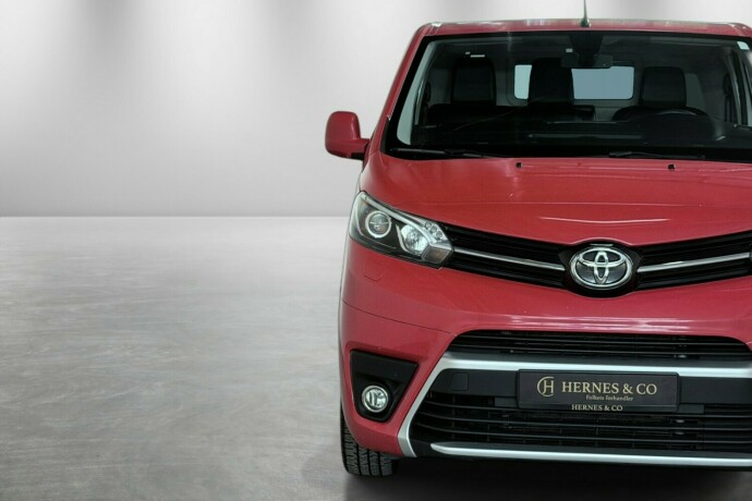 toyota-proace-diesel-2022-big-4